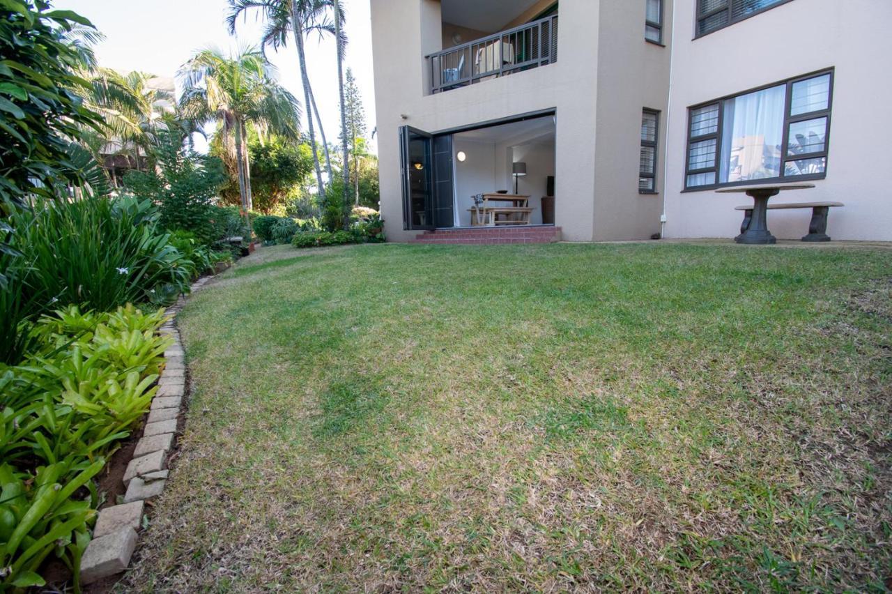 7 The Shades Umhlanga Rocks Apartment เดอร์บัน ภายนอก รูปภาพ