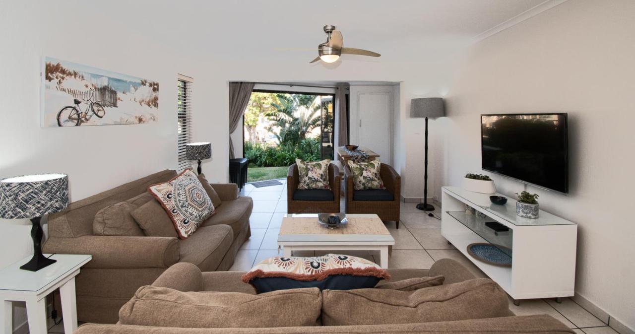 7 The Shades Umhlanga Rocks Apartment เดอร์บัน ภายนอก รูปภาพ