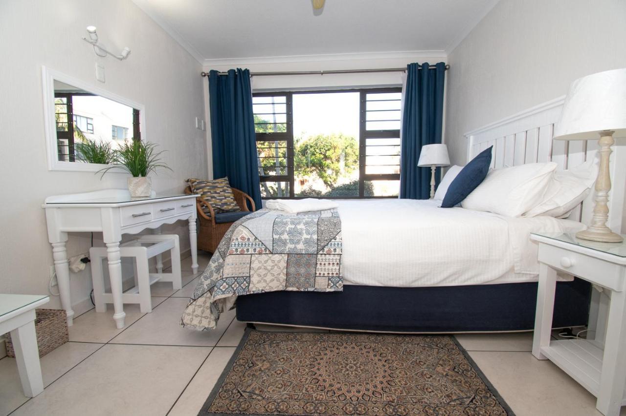 7 The Shades Umhlanga Rocks Apartment เดอร์บัน ภายนอก รูปภาพ